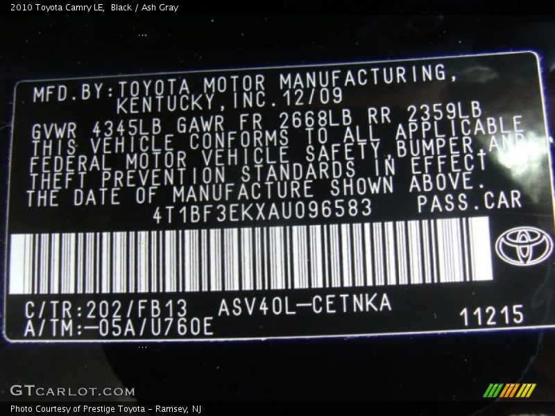 Black / Ash Gray 2010 Toyota Camry LE