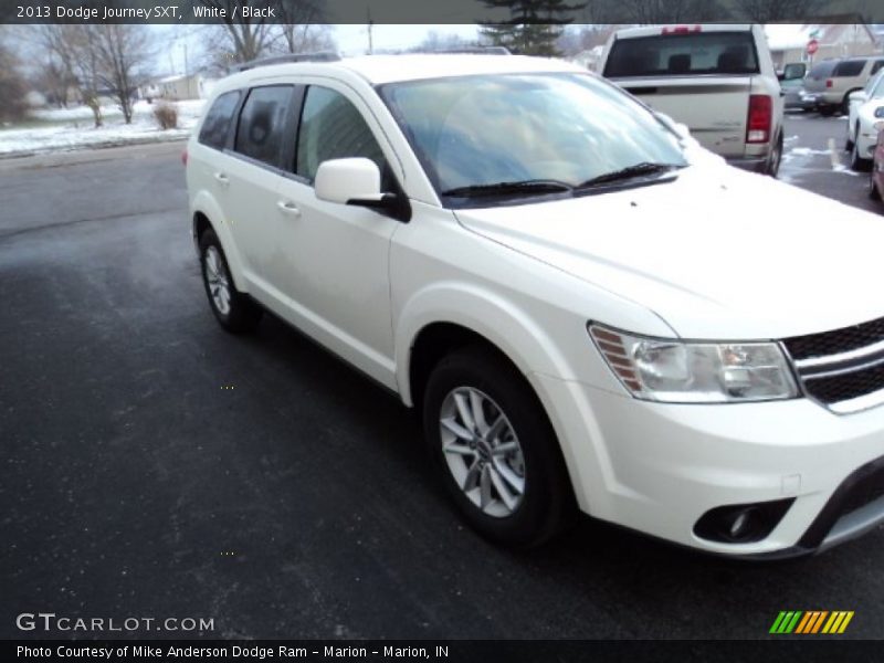 White / Black 2013 Dodge Journey SXT
