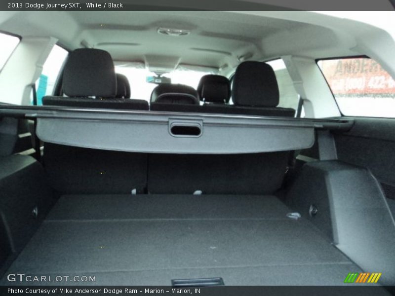 White / Black 2013 Dodge Journey SXT