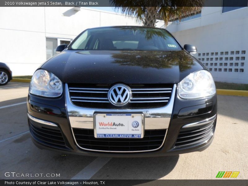 Black / Titan Black 2010 Volkswagen Jetta S Sedan