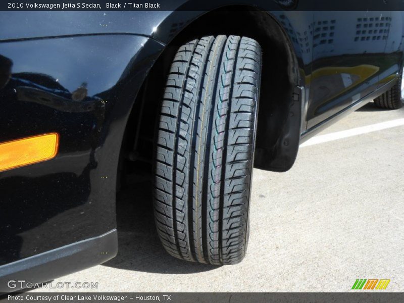 Black / Titan Black 2010 Volkswagen Jetta S Sedan