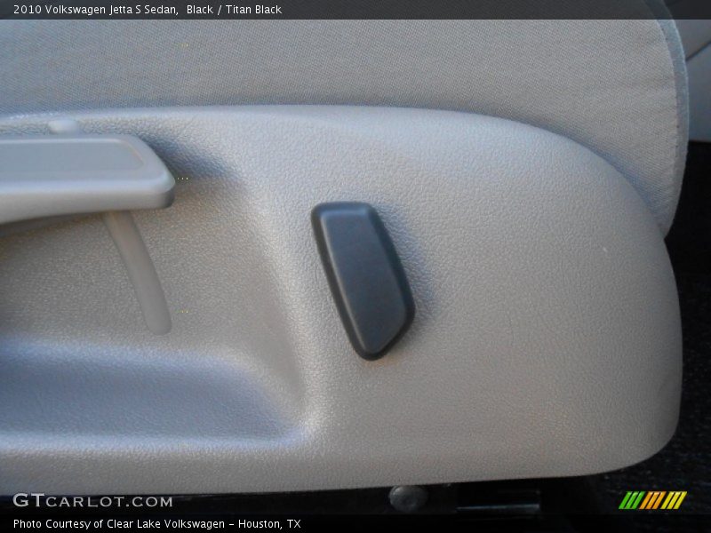 Black / Titan Black 2010 Volkswagen Jetta S Sedan