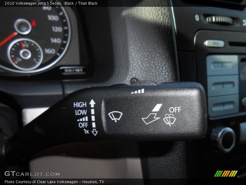 Black / Titan Black 2010 Volkswagen Jetta S Sedan