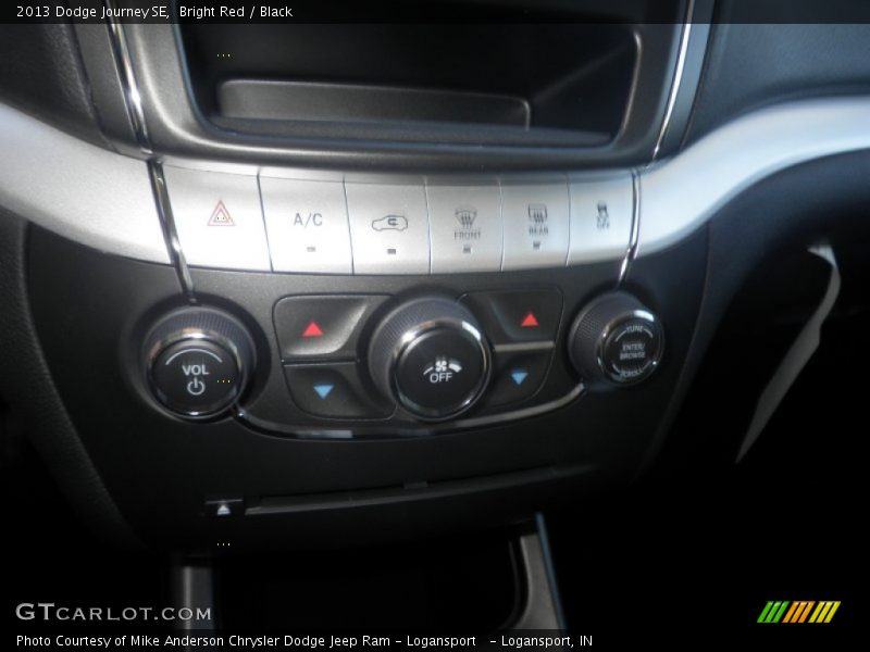 Bright Red / Black 2013 Dodge Journey SE