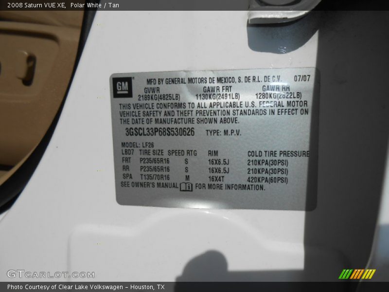 Polar White / Tan 2008 Saturn VUE XE