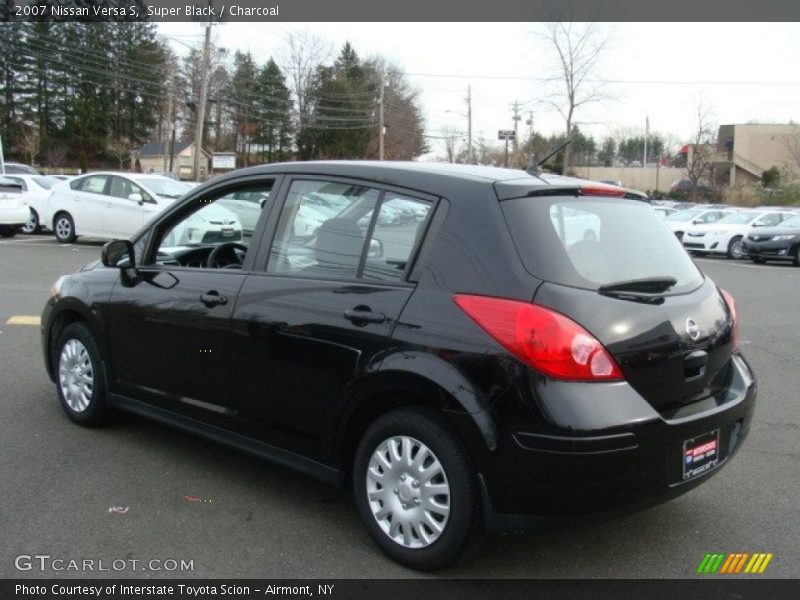 Super Black / Charcoal 2007 Nissan Versa S