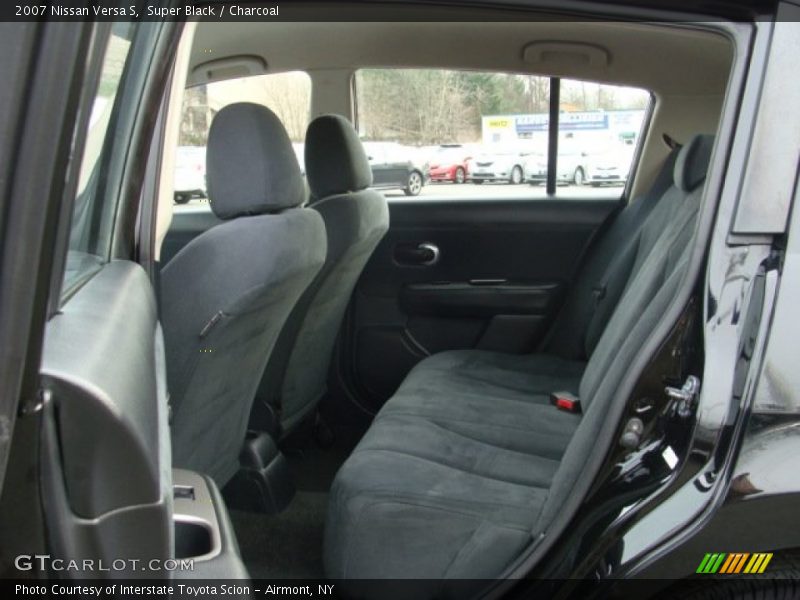 Super Black / Charcoal 2007 Nissan Versa S