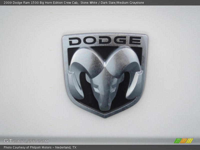 Stone White / Dark Slate/Medium Graystone 2009 Dodge Ram 1500 Big Horn Edition Crew Cab