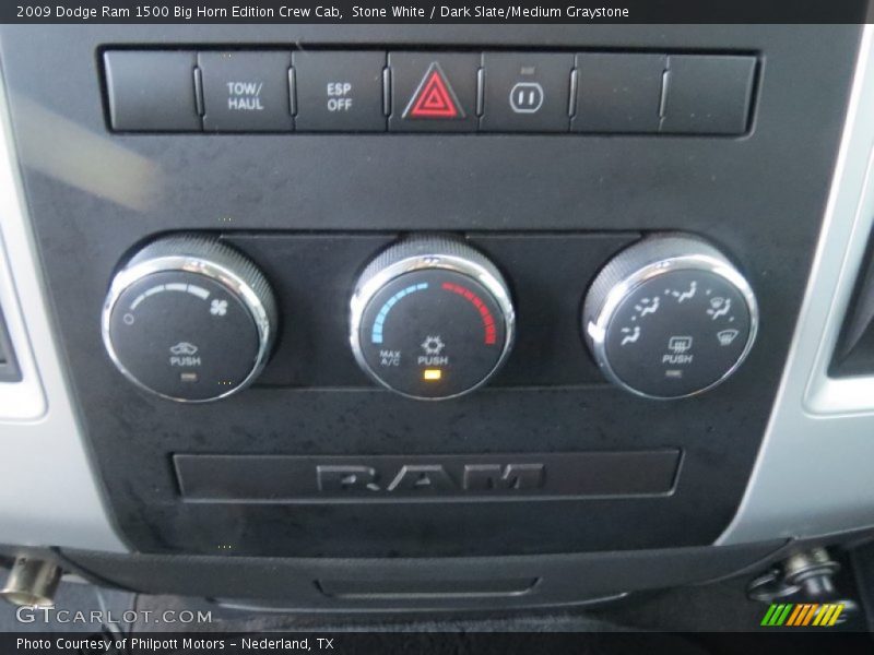 Stone White / Dark Slate/Medium Graystone 2009 Dodge Ram 1500 Big Horn Edition Crew Cab