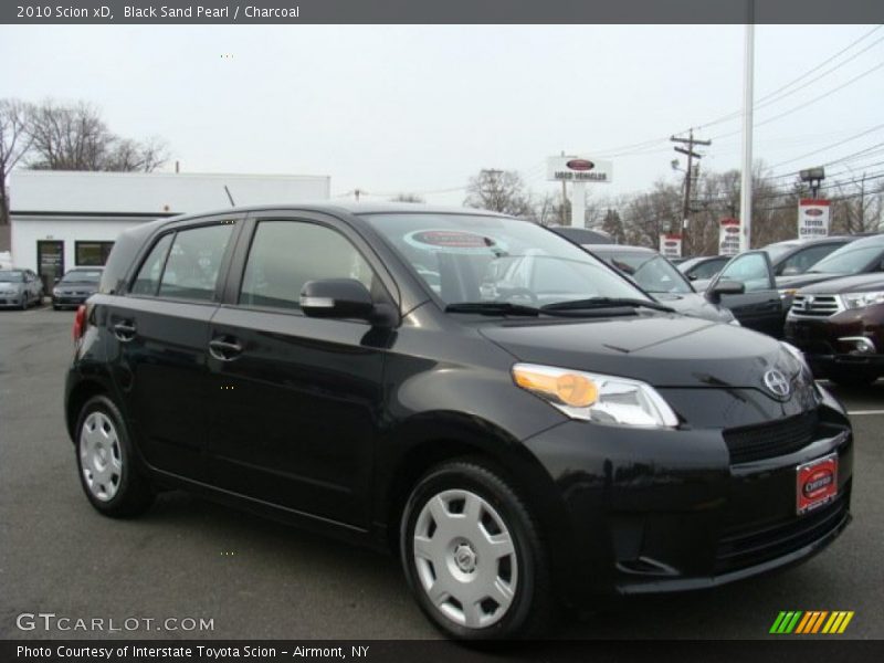 Black Sand Pearl / Charcoal 2010 Scion xD