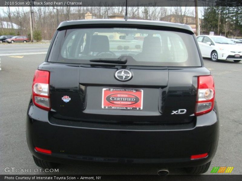 Black Sand Pearl / Charcoal 2010 Scion xD