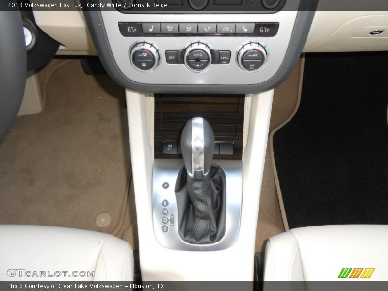 Candy White / Cornsilk Beige 2013 Volkswagen Eos Lux