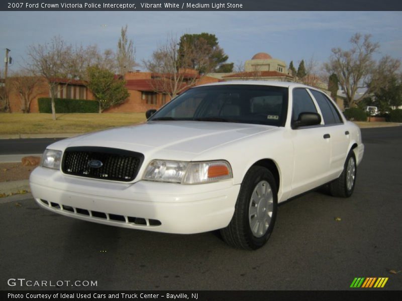 Front 3/4 View of 2007 Crown Victoria Police Interceptor