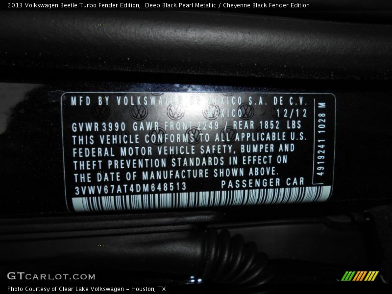 Deep Black Pearl Metallic / Cheyenne Black Fender Edition 2013 Volkswagen Beetle Turbo Fender Edition