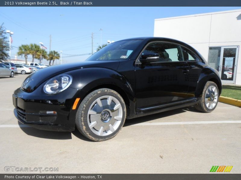 Black / Titan Black 2013 Volkswagen Beetle 2.5L