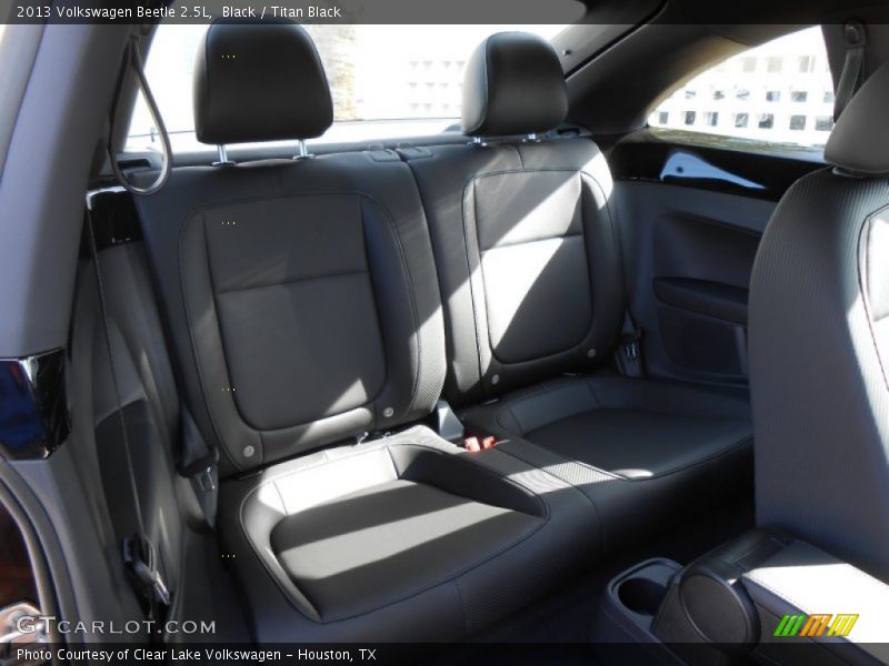 Black / Titan Black 2013 Volkswagen Beetle 2.5L