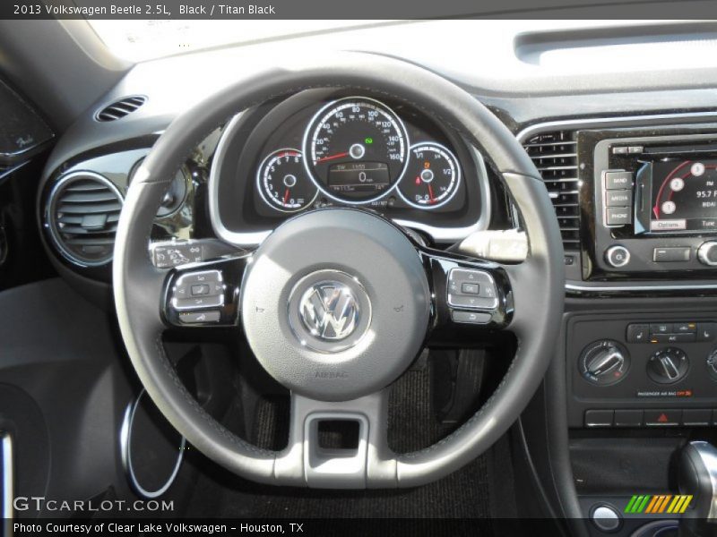 Black / Titan Black 2013 Volkswagen Beetle 2.5L