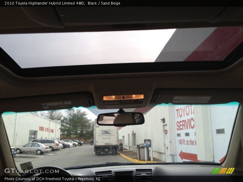 Black / Sand Beige 2010 Toyota Highlander Hybrid Limited 4WD