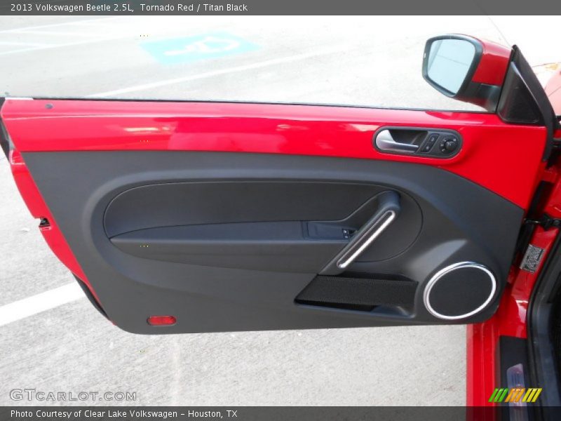 Tornado Red / Titan Black 2013 Volkswagen Beetle 2.5L