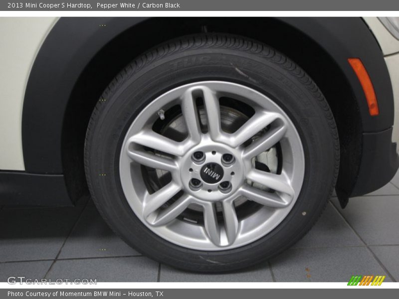 Pepper White / Carbon Black 2013 Mini Cooper S Hardtop