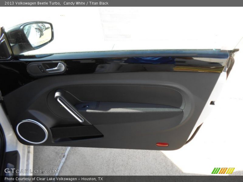 Candy White / Titan Black 2013 Volkswagen Beetle Turbo