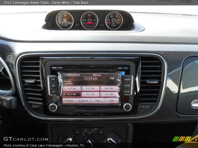 Candy White / Titan Black 2013 Volkswagen Beetle Turbo