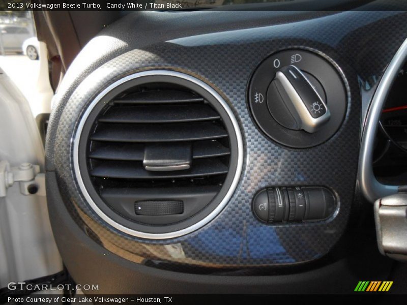 Candy White / Titan Black 2013 Volkswagen Beetle Turbo