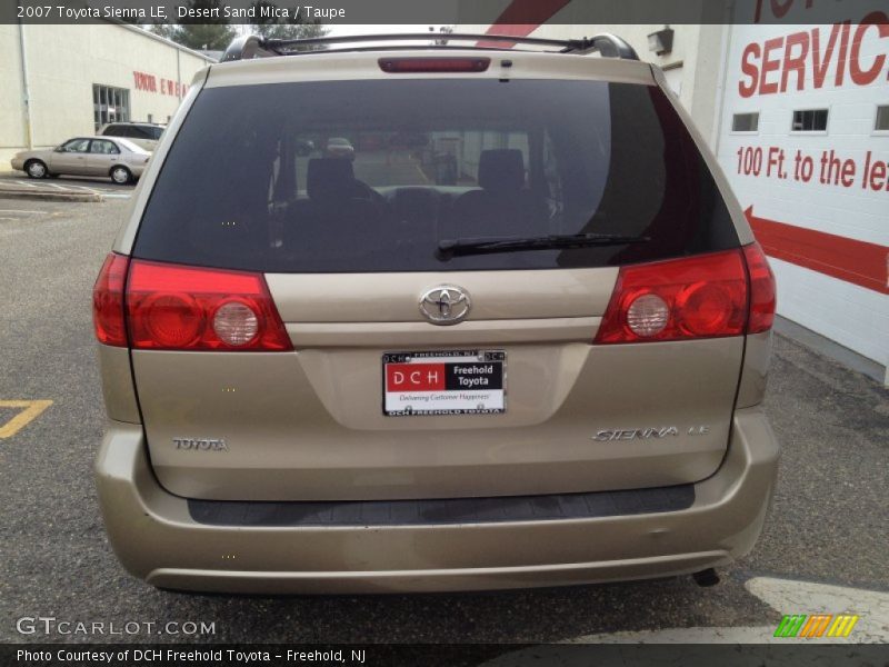 Desert Sand Mica / Taupe 2007 Toyota Sienna LE