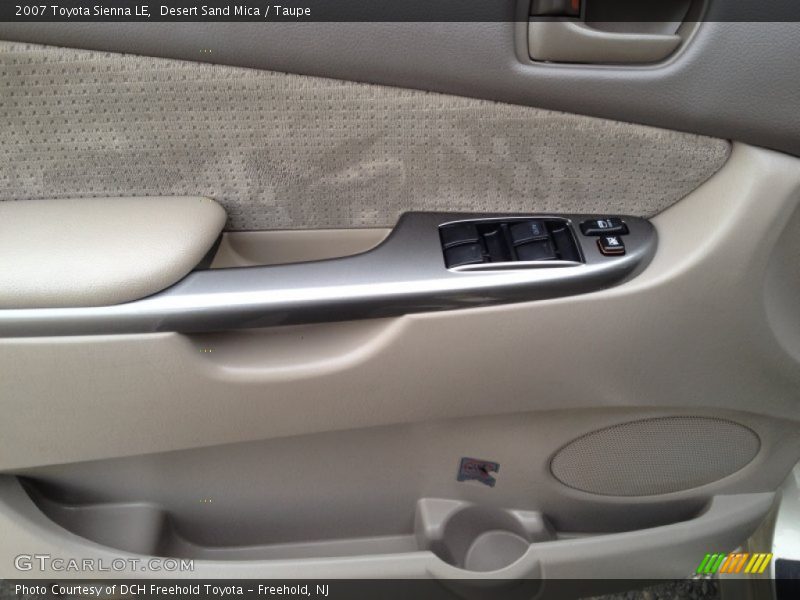 Desert Sand Mica / Taupe 2007 Toyota Sienna LE