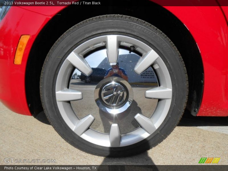 Tornado Red / Titan Black 2013 Volkswagen Beetle 2.5L