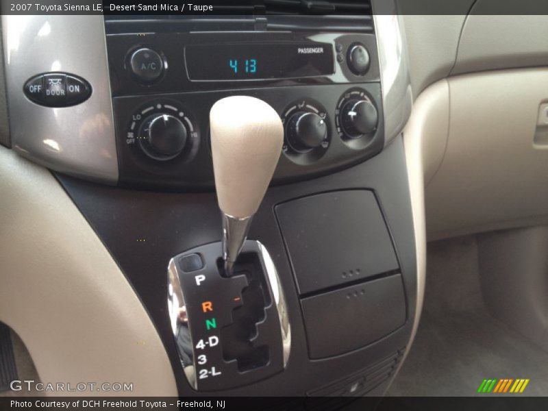 Desert Sand Mica / Taupe 2007 Toyota Sienna LE