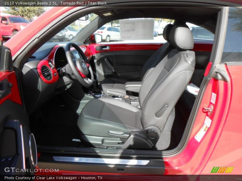 Tornado Red / Titan Black 2013 Volkswagen Beetle 2.5L