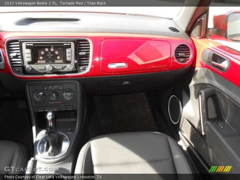 Tornado Red / Titan Black 2013 Volkswagen Beetle 2.5L