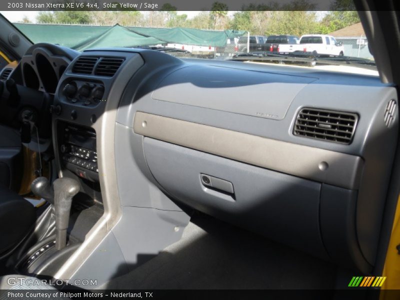 Solar Yellow / Sage 2003 Nissan Xterra XE V6 4x4