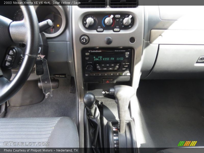 Solar Yellow / Sage 2003 Nissan Xterra XE V6 4x4