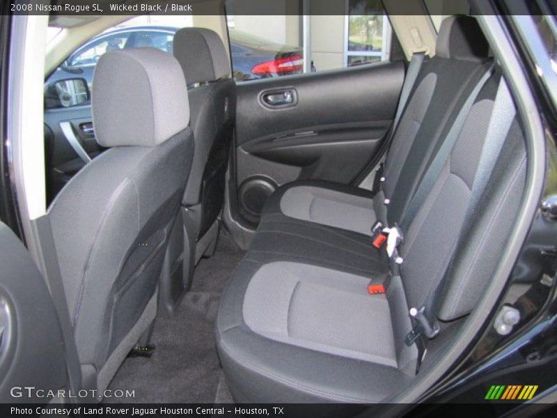 Rear Seat of 2008 Rogue SL