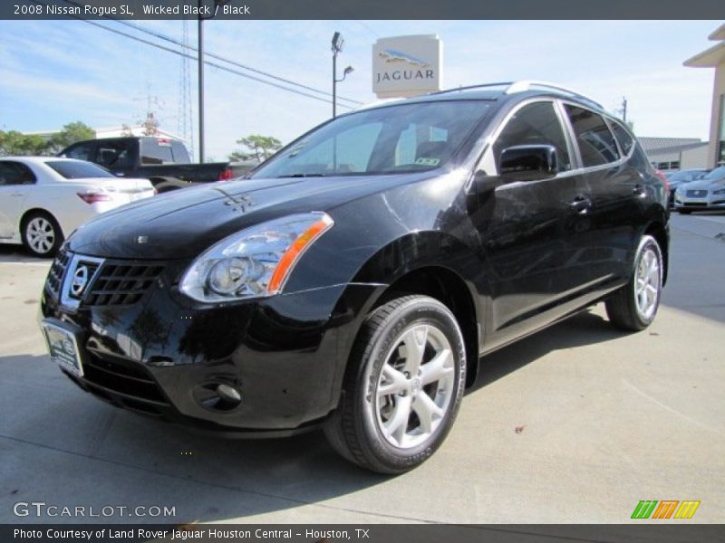 Front 3/4 View of 2008 Rogue SL