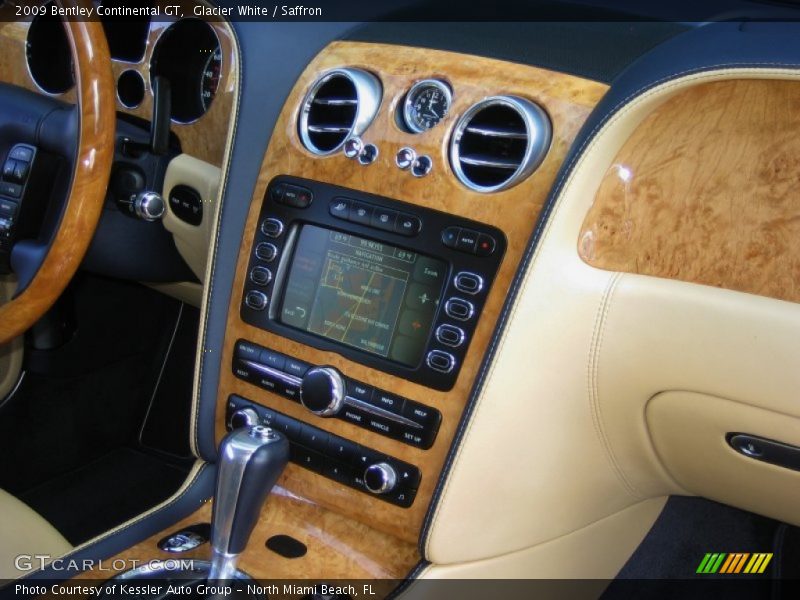 Controls of 2009 Continental GT 