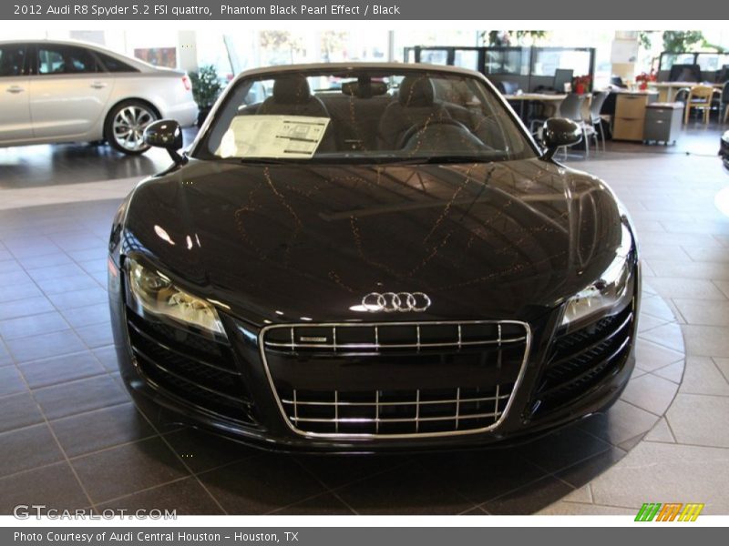 Phantom Black Pearl Effect / Black 2012 Audi R8 Spyder 5.2 FSI quattro