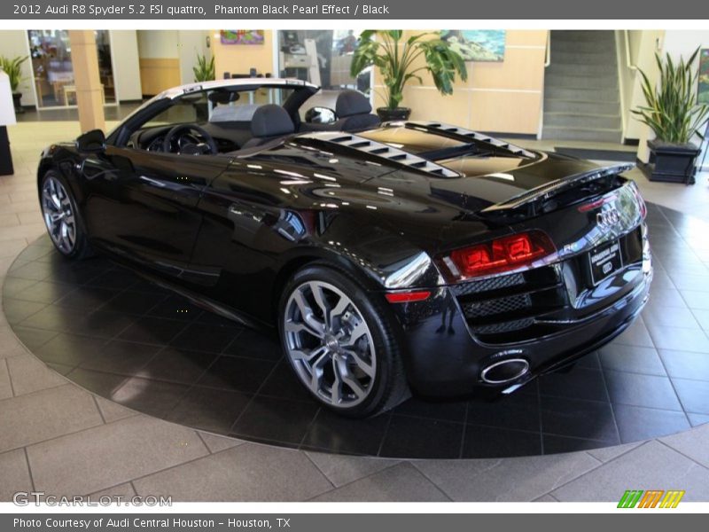 Phantom Black Pearl Effect / Black 2012 Audi R8 Spyder 5.2 FSI quattro