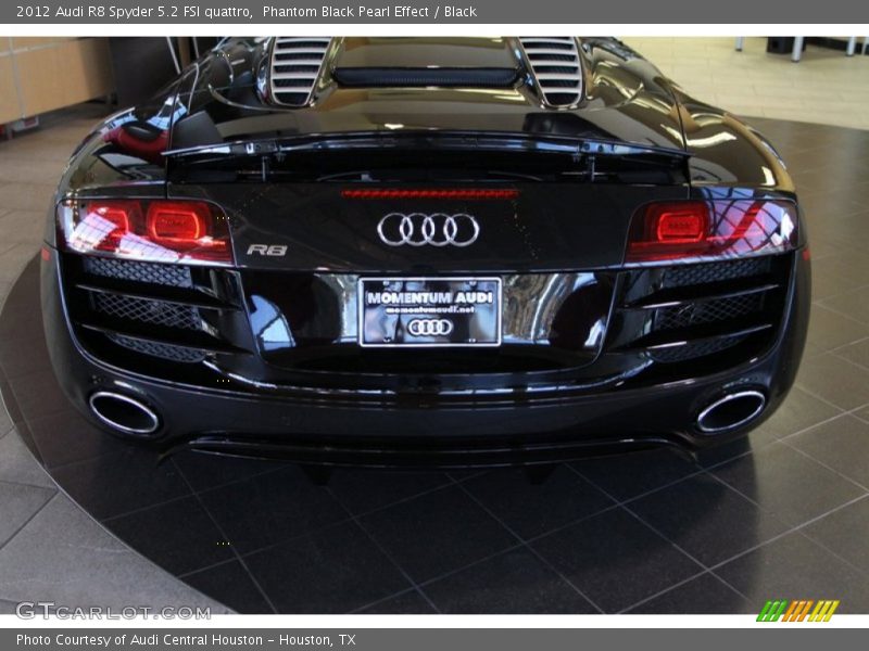 Phantom Black Pearl Effect / Black 2012 Audi R8 Spyder 5.2 FSI quattro