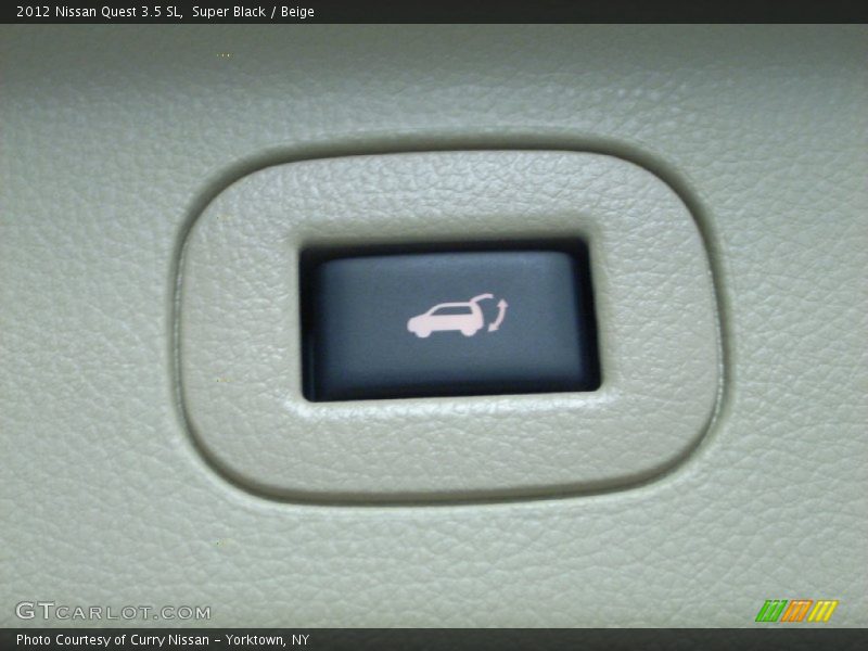Super Black / Beige 2012 Nissan Quest 3.5 SL