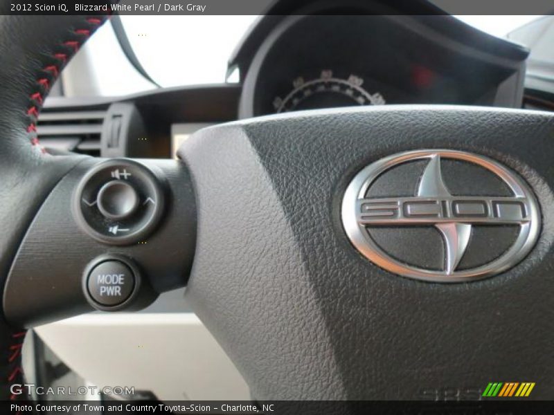 Blizzard White Pearl / Dark Gray 2012 Scion iQ