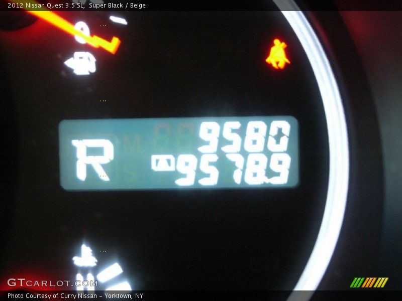 Super Black / Beige 2012 Nissan Quest 3.5 SL