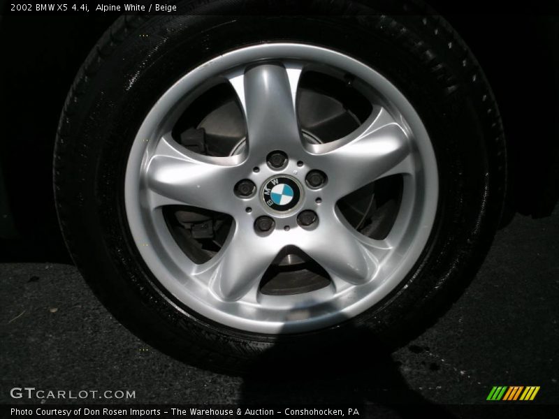 Alpine White / Beige 2002 BMW X5 4.4i