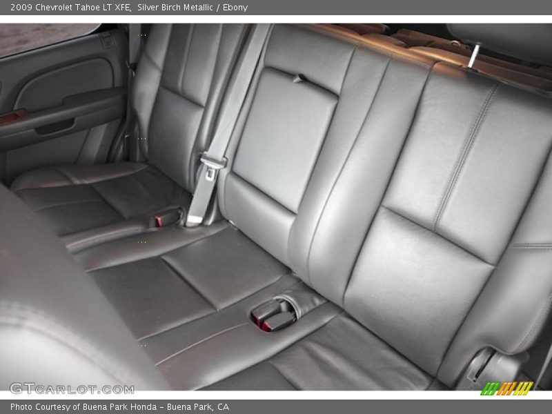 Silver Birch Metallic / Ebony 2009 Chevrolet Tahoe LT XFE