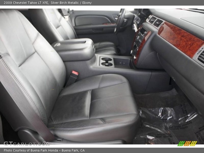 Silver Birch Metallic / Ebony 2009 Chevrolet Tahoe LT XFE