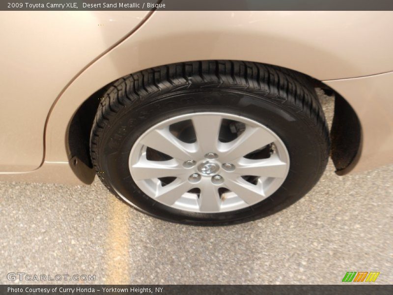 Desert Sand Metallic / Bisque 2009 Toyota Camry XLE