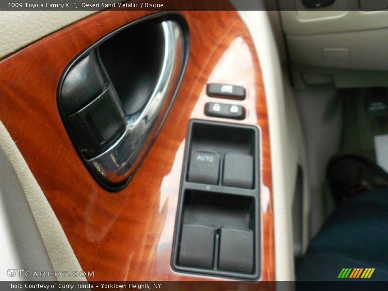 Desert Sand Metallic / Bisque 2009 Toyota Camry XLE