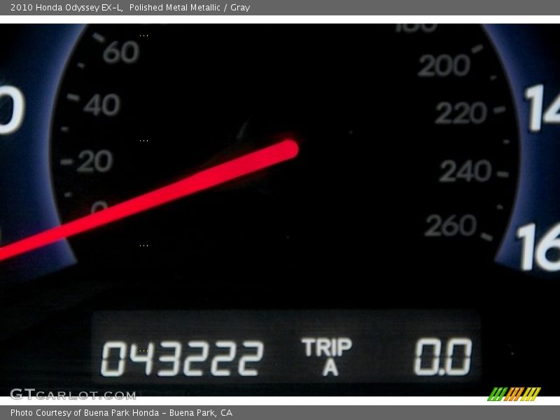 Polished Metal Metallic / Gray 2010 Honda Odyssey EX-L